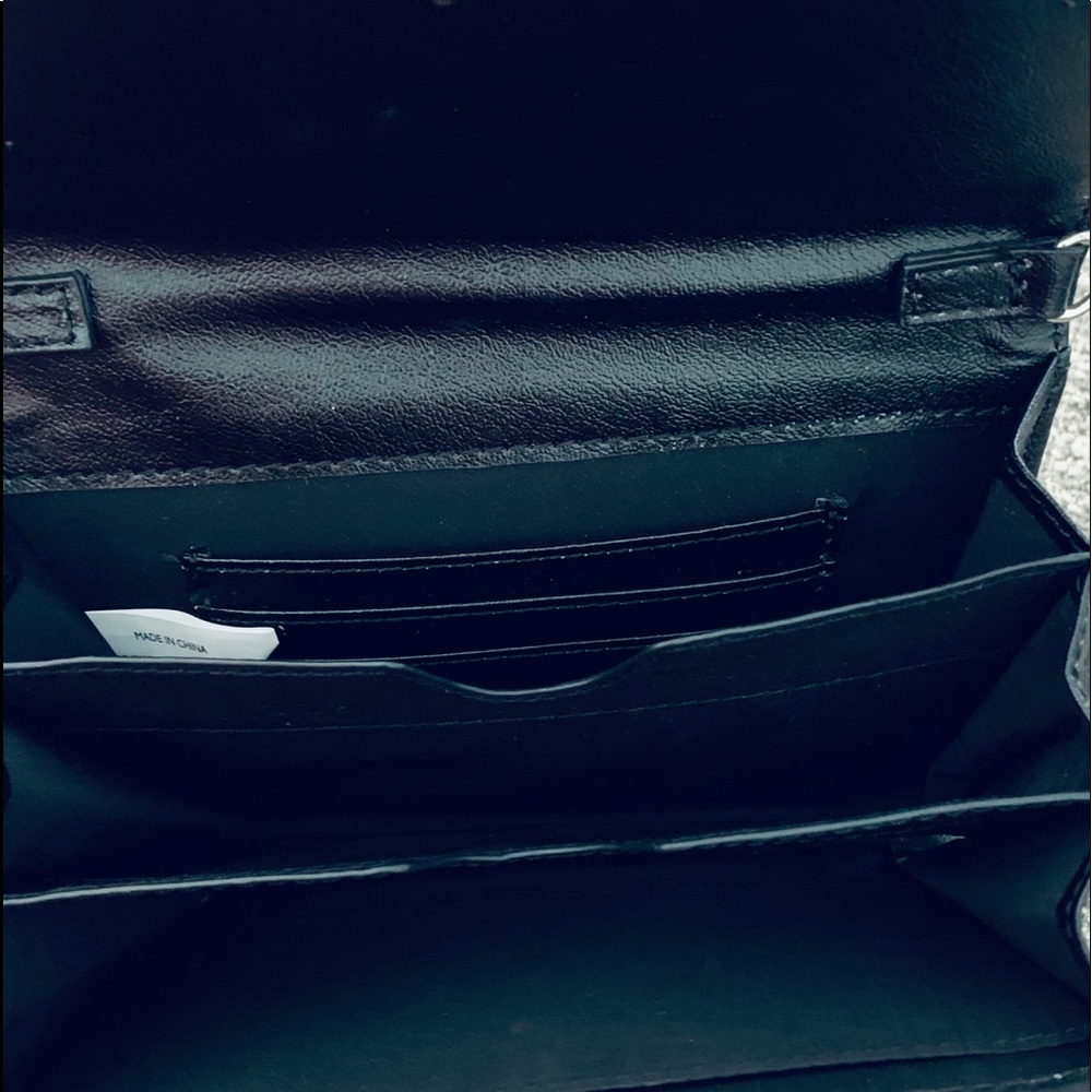 Wallet/ Clutch - Picture 4 of 7